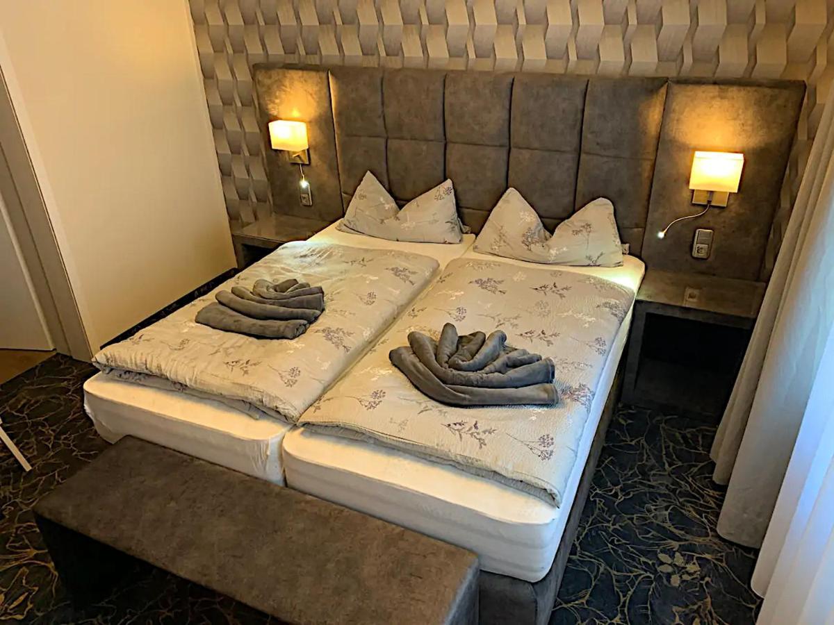 Gaestehaus Am Kurpark Hotel Garni ฮอร์น-บาด-ไมน์แบร์ก ภายนอก รูปภาพ